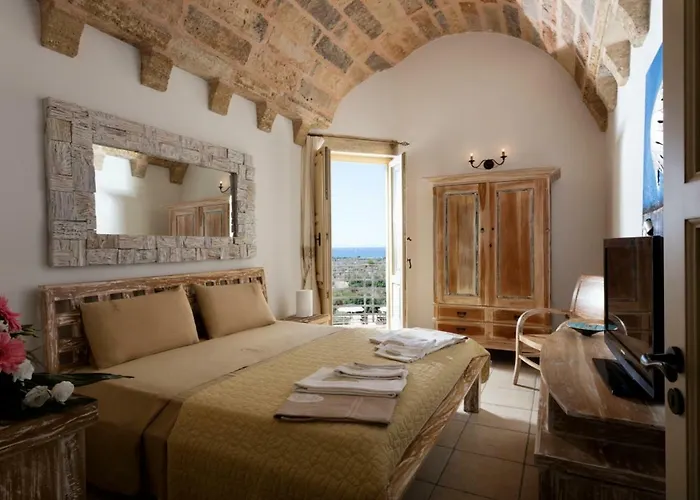 Emilia Villa Torre Suda